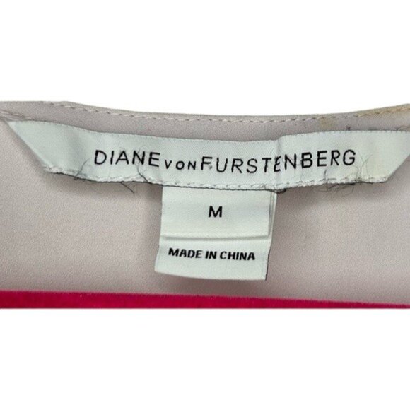 Diane Von Furstenberg mauve short sleeve scoop neck top size M - Picture 3 of 3